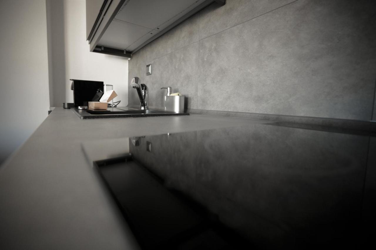 Modern 2 Bedroom Apartment Next To Metro - Marousi Aten Exteriör bild